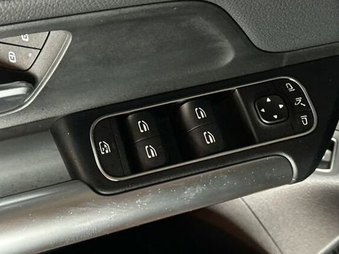 Used 2025 Mercedes-Benz GLA 250 GLA 250 image 12