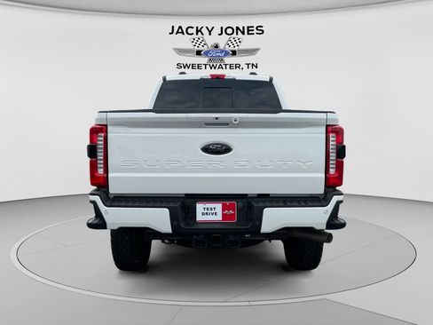 Used 2025 Ford F250 Lariat w/ Lariat Ultimate Package AWD/4WD image 4