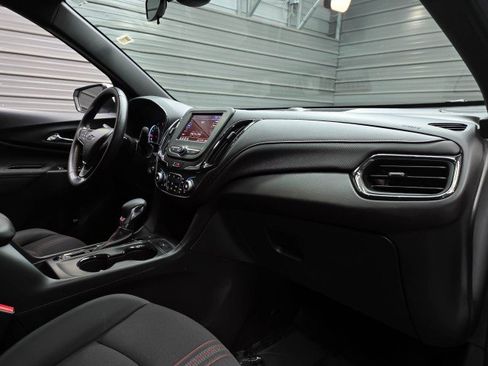 Used 2022 Chevrolet Equinox RS AWD/4WD image 13