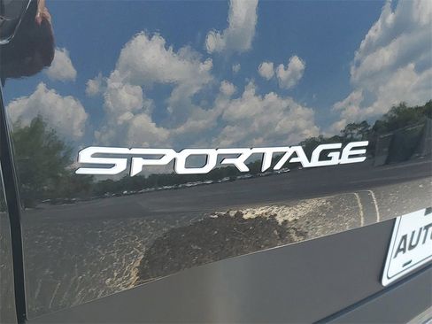 New 2026 Kia Sportage LX image 26