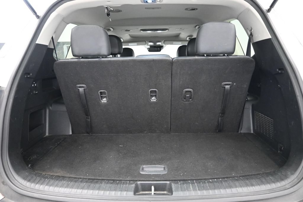 Used 2022 Kia Telluride S AWD/4WD image 16