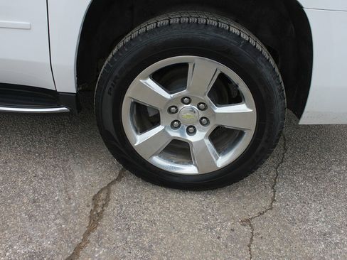 Used 2016 Chevrolet Suburban LTZ image 65