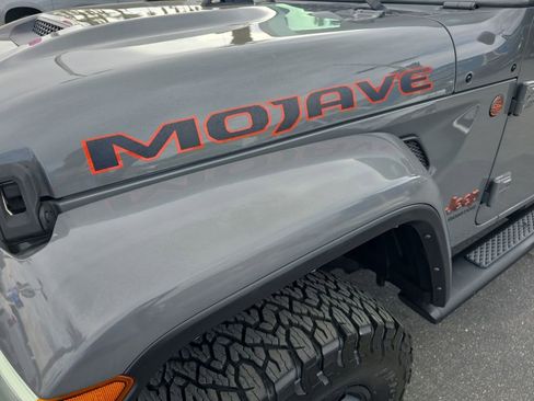 Used 2022 Jeep Gladiator Mojave w/ LED Lighting Group image 33