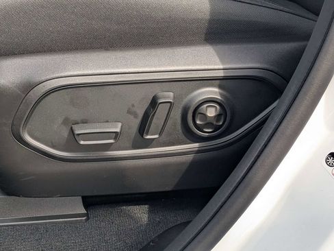 New 2026 Jeep Grand Cherokee L Laredo AWD/4WD image 21