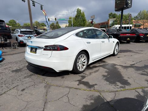 Used 2019 Tesla Model S Long Range AWD/4WD image 8