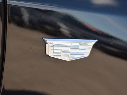 Used 2024 Cadillac XT4 Sport w/ Technology Package image 12