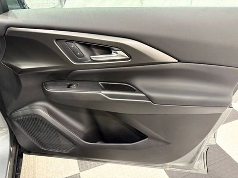 New 2026 Chevrolet Equinox EV LT w/ Comfort Package image 19