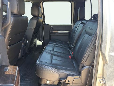 Used 2013 Ford F250 Platinum w/ FX4 Off Road Pkg AWD/4WD image 7