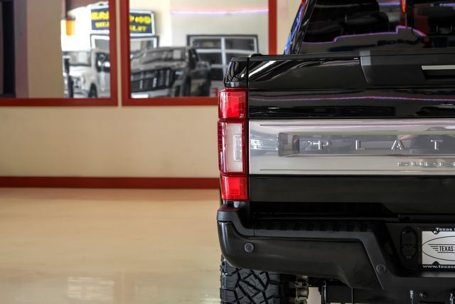 Used 2020 Ford F250 Platinum w/ FX4 Off-Road Package AWD/4WD image 47