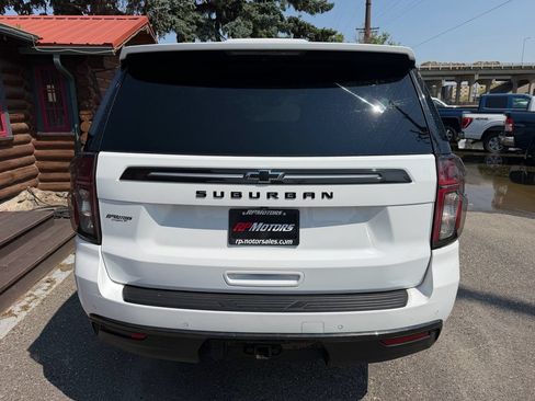 Used 2021 Chevrolet Suburban Z71 w/ Z71 Off-Road Package AWD/4WD image 21