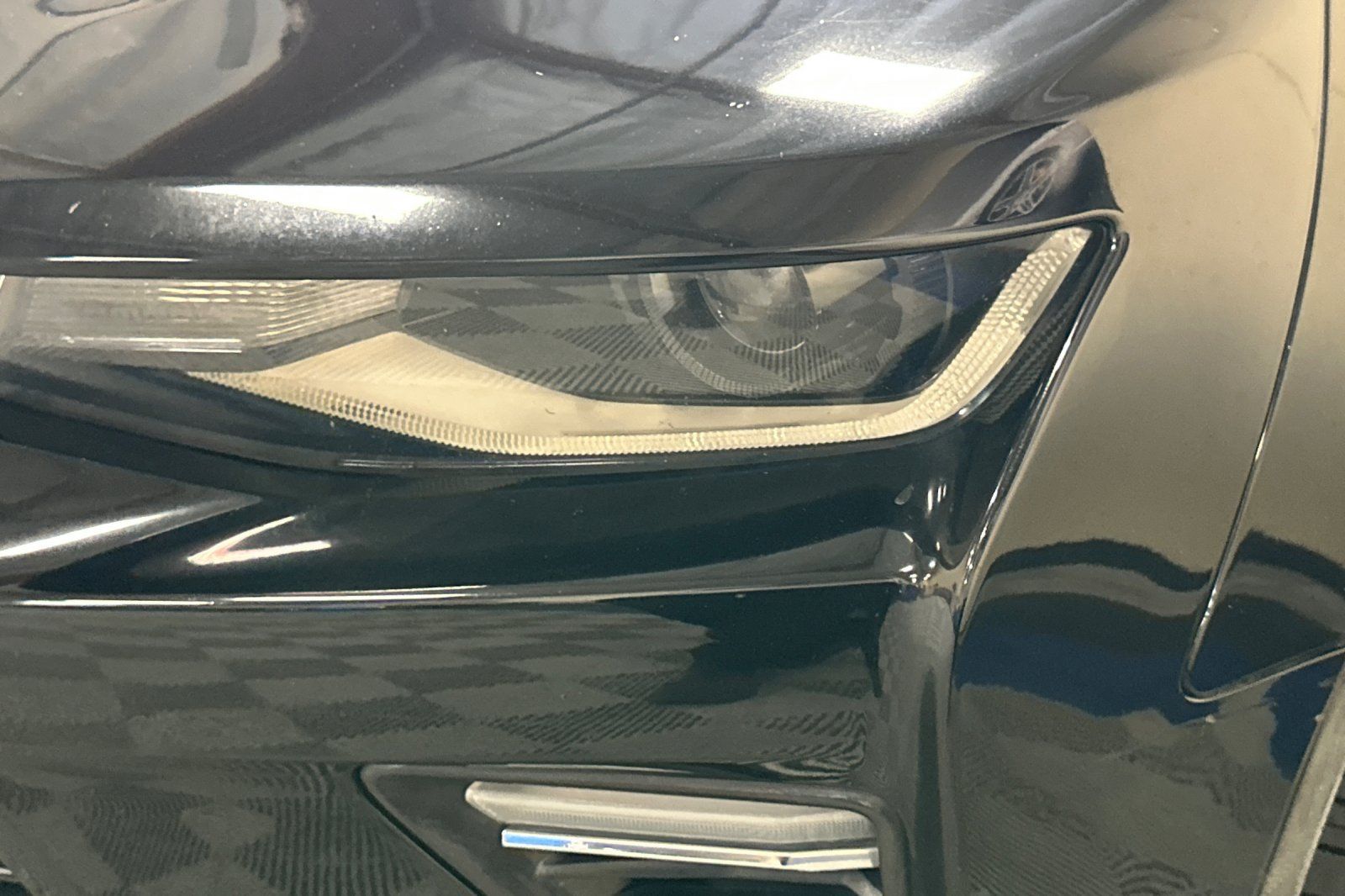 Used 2017 Chevrolet Camaro SS RWD image 50