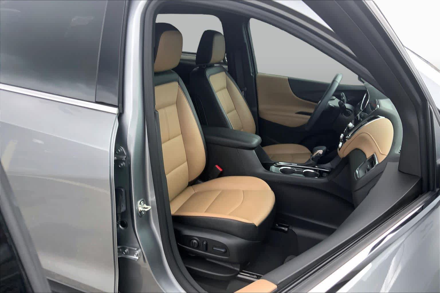 Used 2024 Chevrolet Equinox Premier FWD image 9