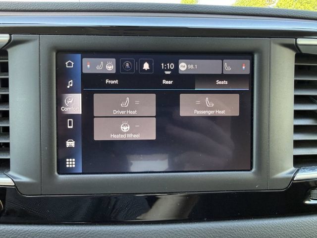 Used 2023 Chrysler Voyager LX FWD image 26