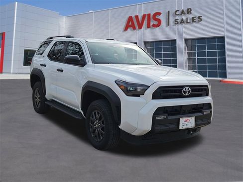 Used 2025 Toyota 4Runner SR5 image 9