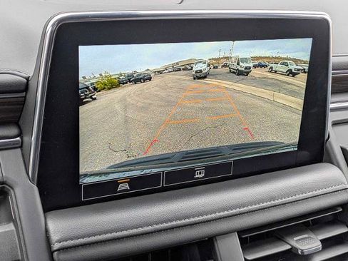 Used 2021 Chevrolet Tahoe Z71 AWD/4WD image 29