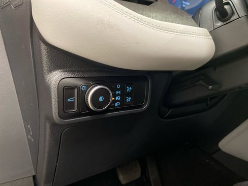 New 2026 Ford Explorer Platinum w/ LUX Leather Package image 19