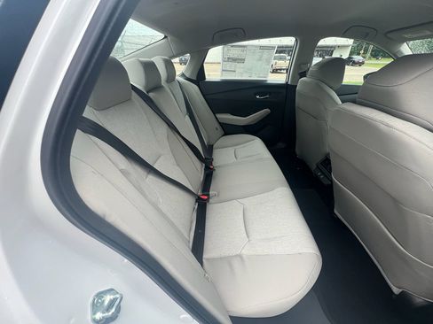 New 2026 Honda Accord LX image 17