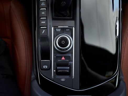 Used 2022 Maserati Levante Modena image 45