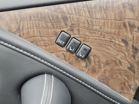 Used 2022 INFINITI QX80 Premium Select w/ Cargo Package image 9