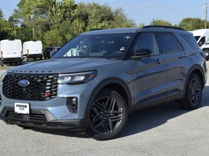 New 2025 Ford Explorer ST w/ Sun And Sound Package