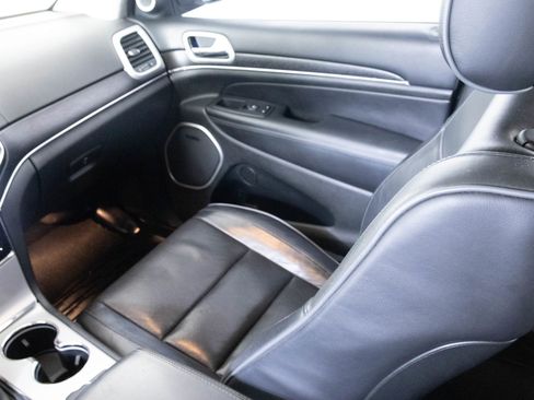 Used 2020 Jeep Grand Cherokee Summit image 35