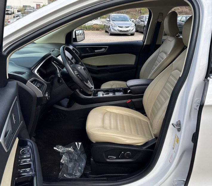 Used 2019 Ford Edge SEL FWD image 7