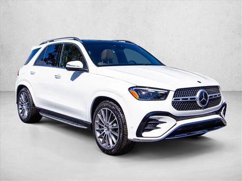 New 2026 Mercedes-Benz GLE 580 4MATIC image 3