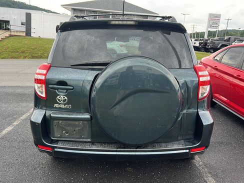 Used 2012 Toyota RAV4 FWD w/ Upgrade Value Pkg image 5
