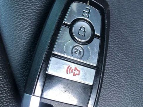 Used 2022 Ford Bronco Wildtrak AWD/4WD image 15