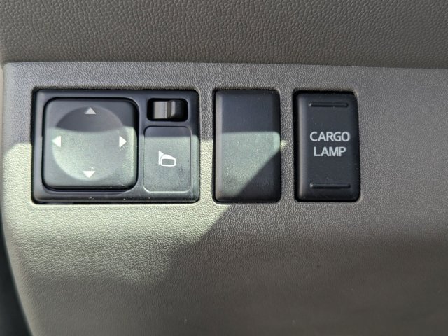 Used 2020 Nissan Frontier SV w/ Midnight Edition Floor Mats RWD image 14