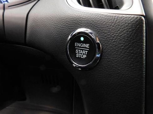 Used 2023 Ford Edge SEL image 42