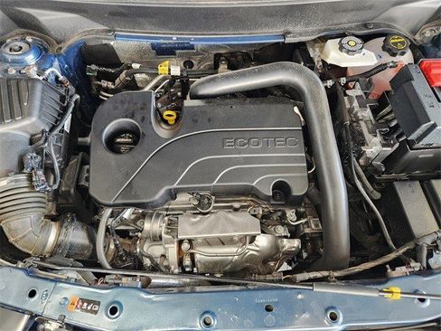 Certified 2025 Chevrolet Equinox LT w/ Safety and Technology Package image 22