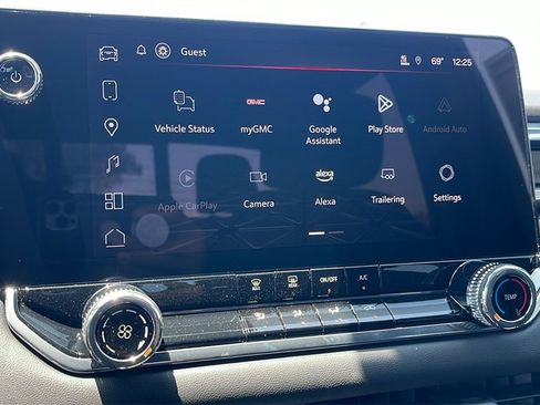 New 2025 GMC Canyon Elevation image 17