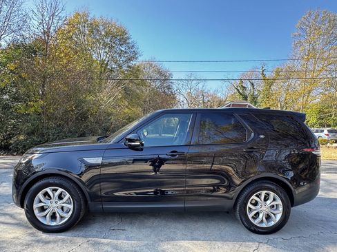 Used 2020 Land Rover Discovery SE image 4
