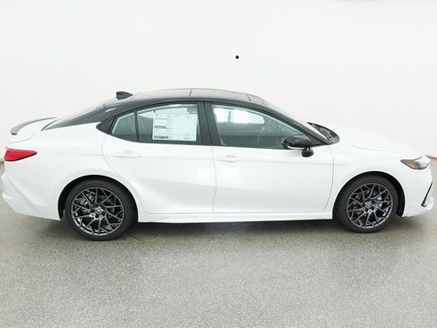 Used 2025 Toyota Camry XSE image 25