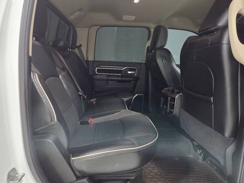 Used 2022 RAM 2500 Laramie AWD/4WD image 15