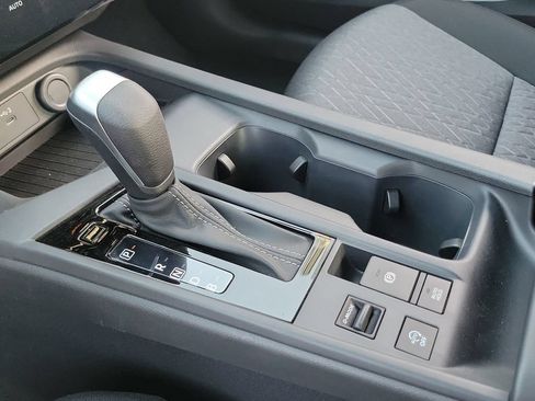 New 2026 Nissan Sentra SV w/ Floor Mat Package FWD image 10