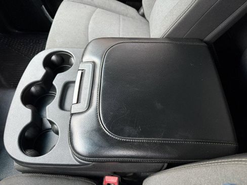 Used 2022 RAM 2500 Tradesman image 23