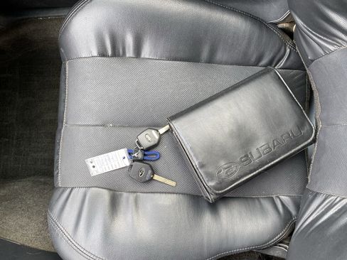 Used 2014 Subaru Outback 2.5i Limited image 9