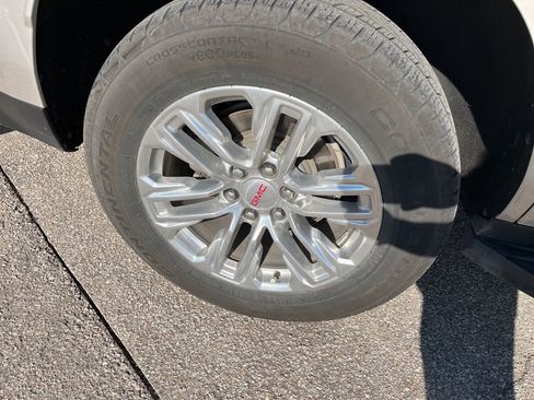 Used 2021 GMC Yukon SLT w/ SLT Luxury Plus Package image 7