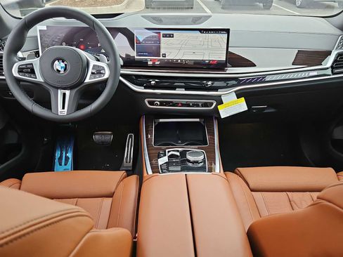 New 2026 BMW X5 M60i w/ Climate Comfort Package AWD/4WD image 15
