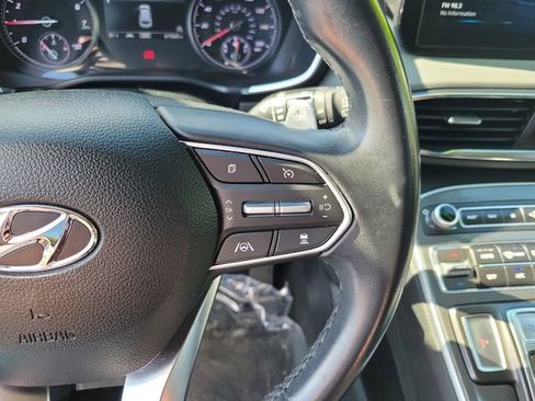 Used 2023 Hyundai Santa Fe SEL image 17