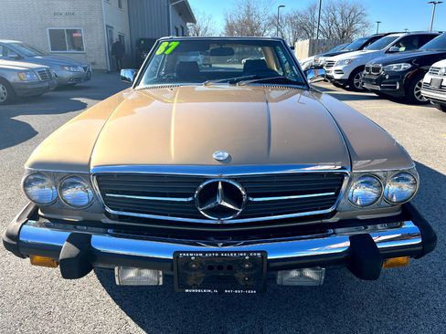Used 1987 Mercedes-Benz 560 SL image 8