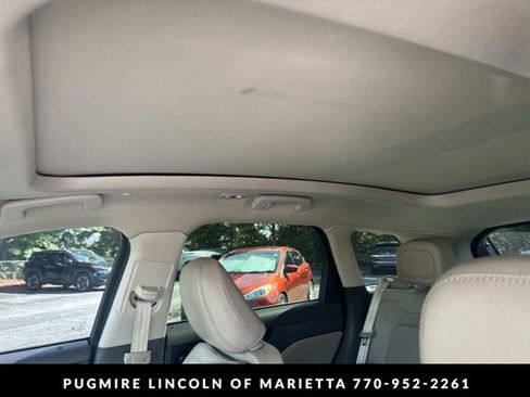 Used 2021 Lincoln Corsair Reserve FWD image 33