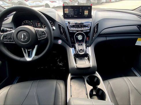 New 2025 Acura RDX SH-AWD image 5