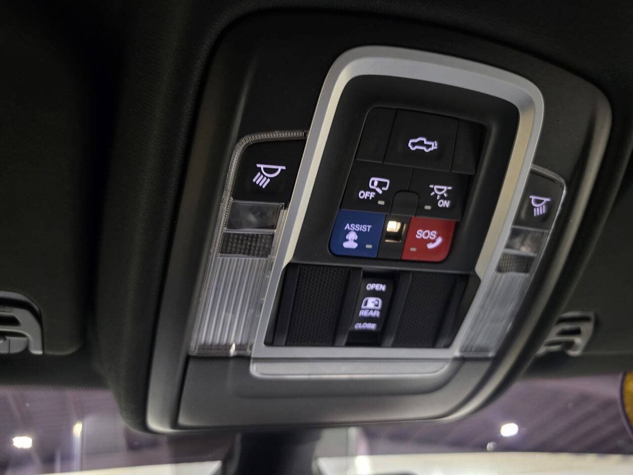 Used 2019 RAM 1500 Limited AWD/4WD image 48