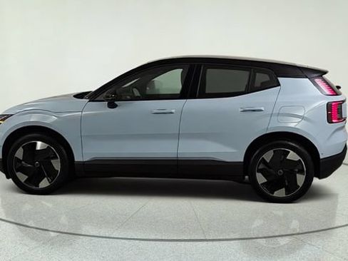 New 2026 Volvo EX30 Ultra w/ Protection Package AWD/4WD image 4