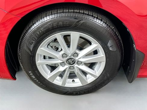Certified 2025 Toyota Camry LE w/ Convenience Package FWD image 31