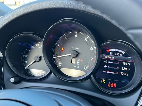 New 2026 Porsche Macan image 23