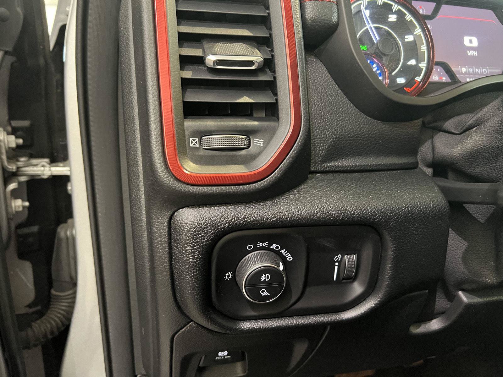 Used 2022 RAM 1500 Rebel AWD/4WD image 12